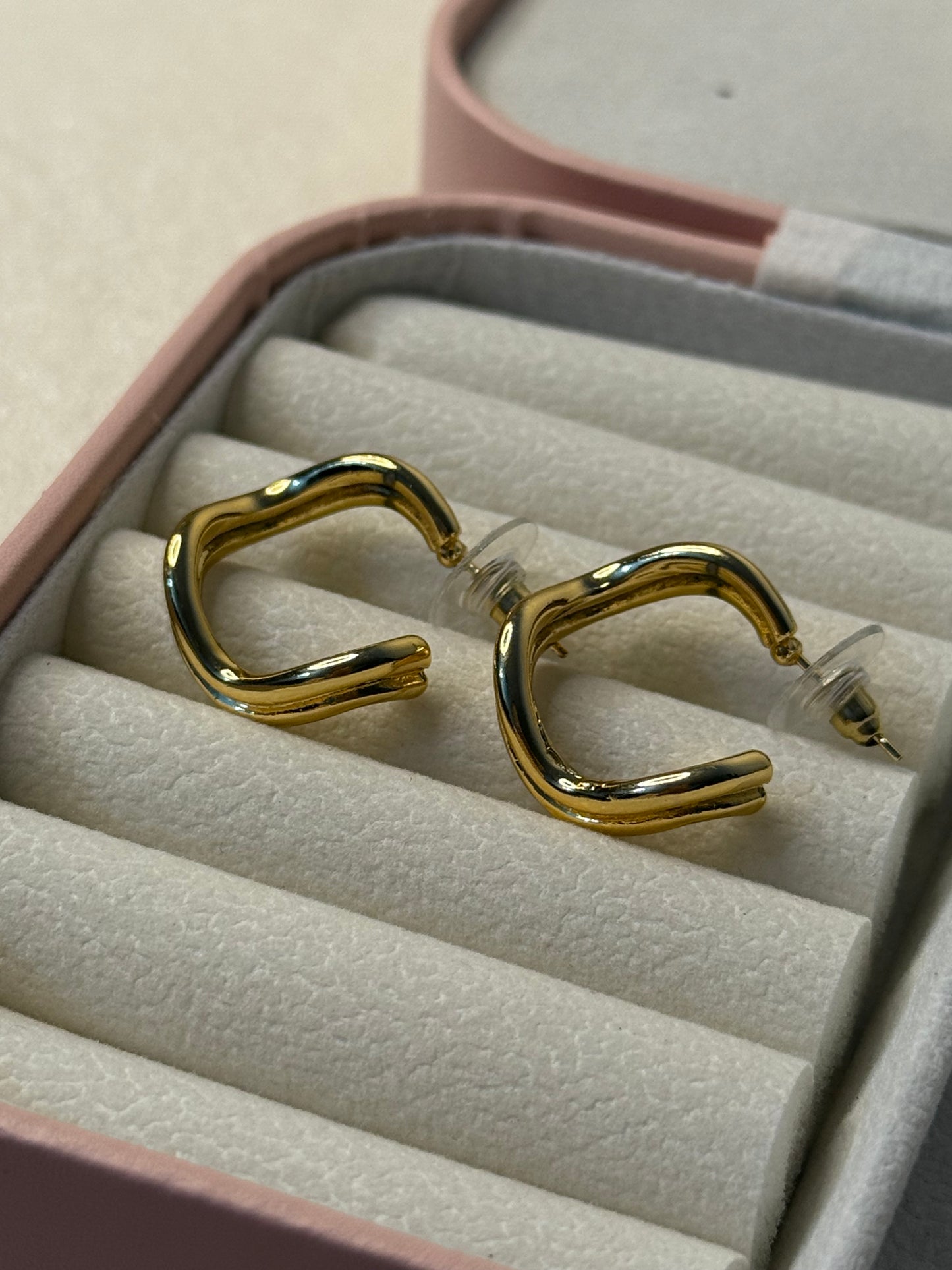Curved Hoops