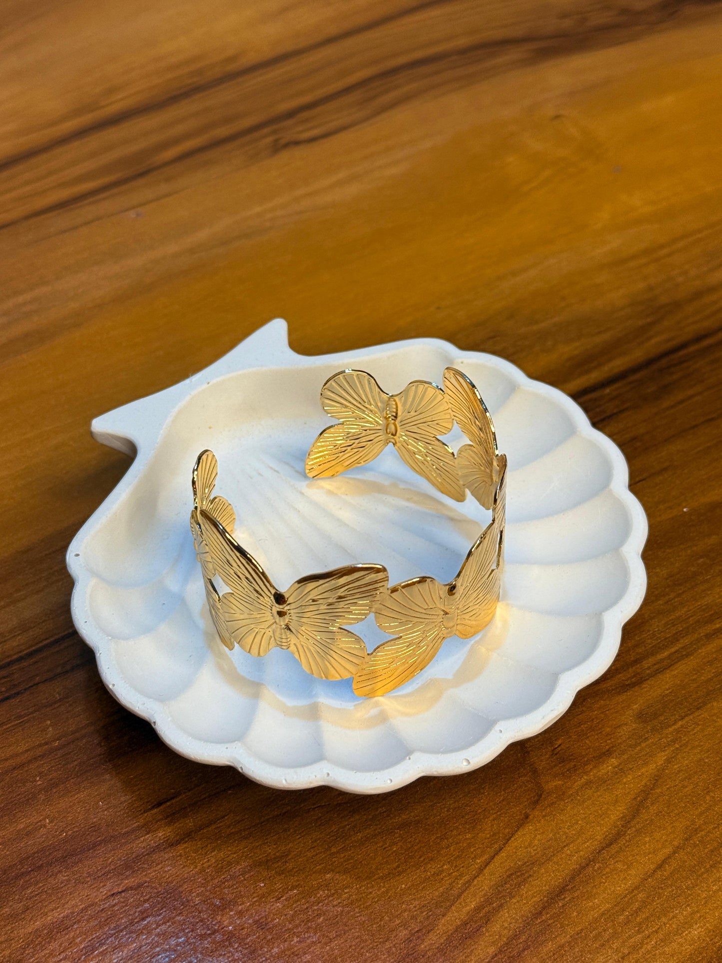 Butterfly Bangle (Gold)