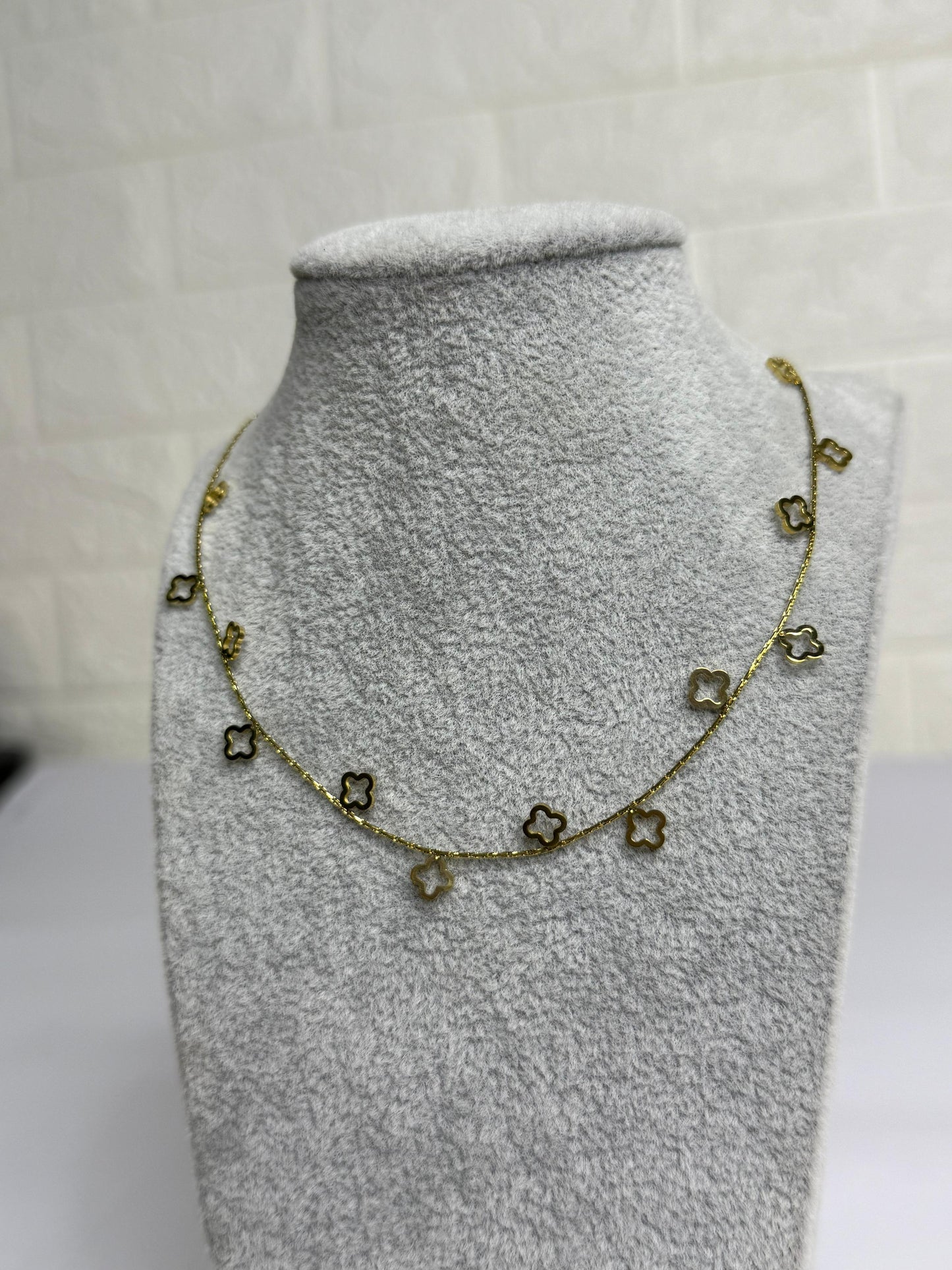 Mini Clover Necklace