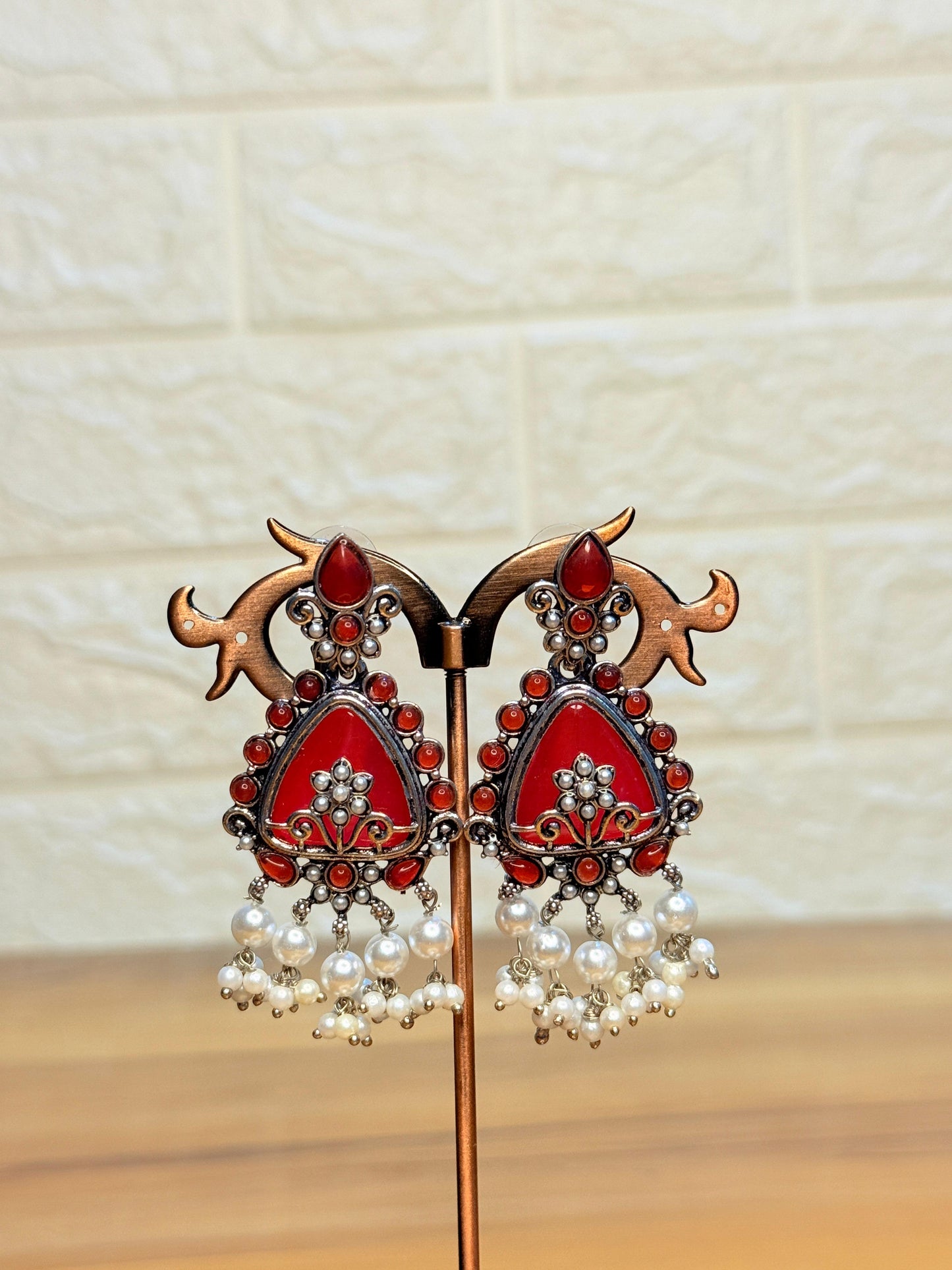 Jodha Jhumke