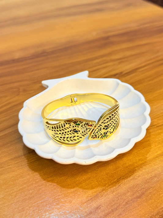 Aurora Leaf Cuff