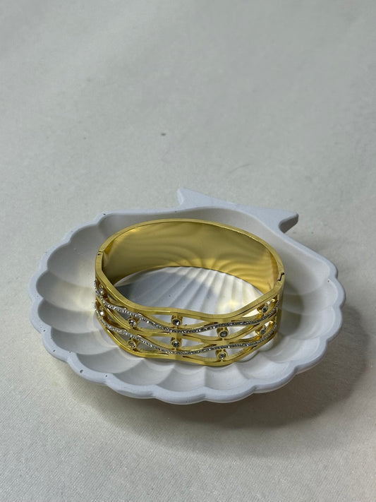 Diamond Wave Bracelet