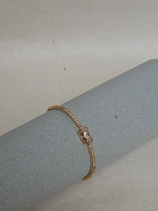 Knot Bracelet