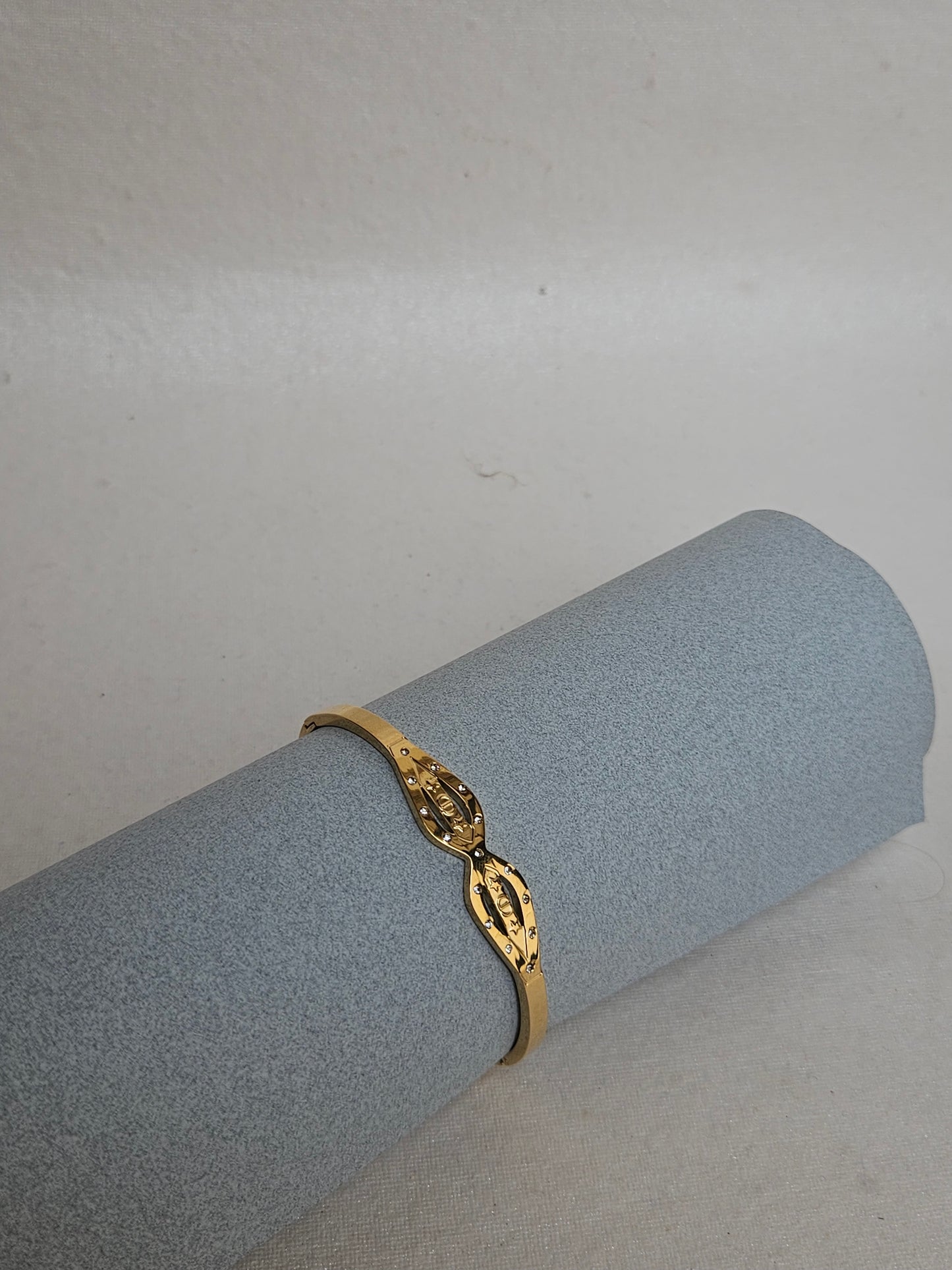 Cross Kada Bracelet