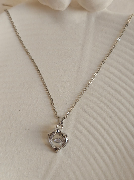 Double Dolphin Pendent