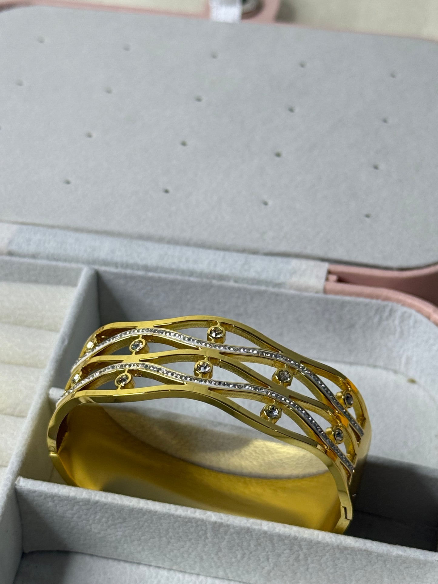 Diamond Wave Bracelet