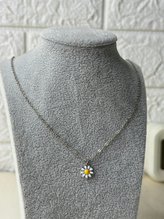 Daisy pendent (1 unit)