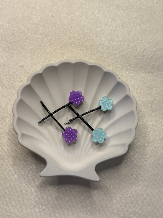 Dainty Bloom Bobby Pins (1 Pair)