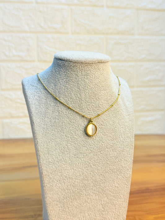 Gold Oval Pearl
