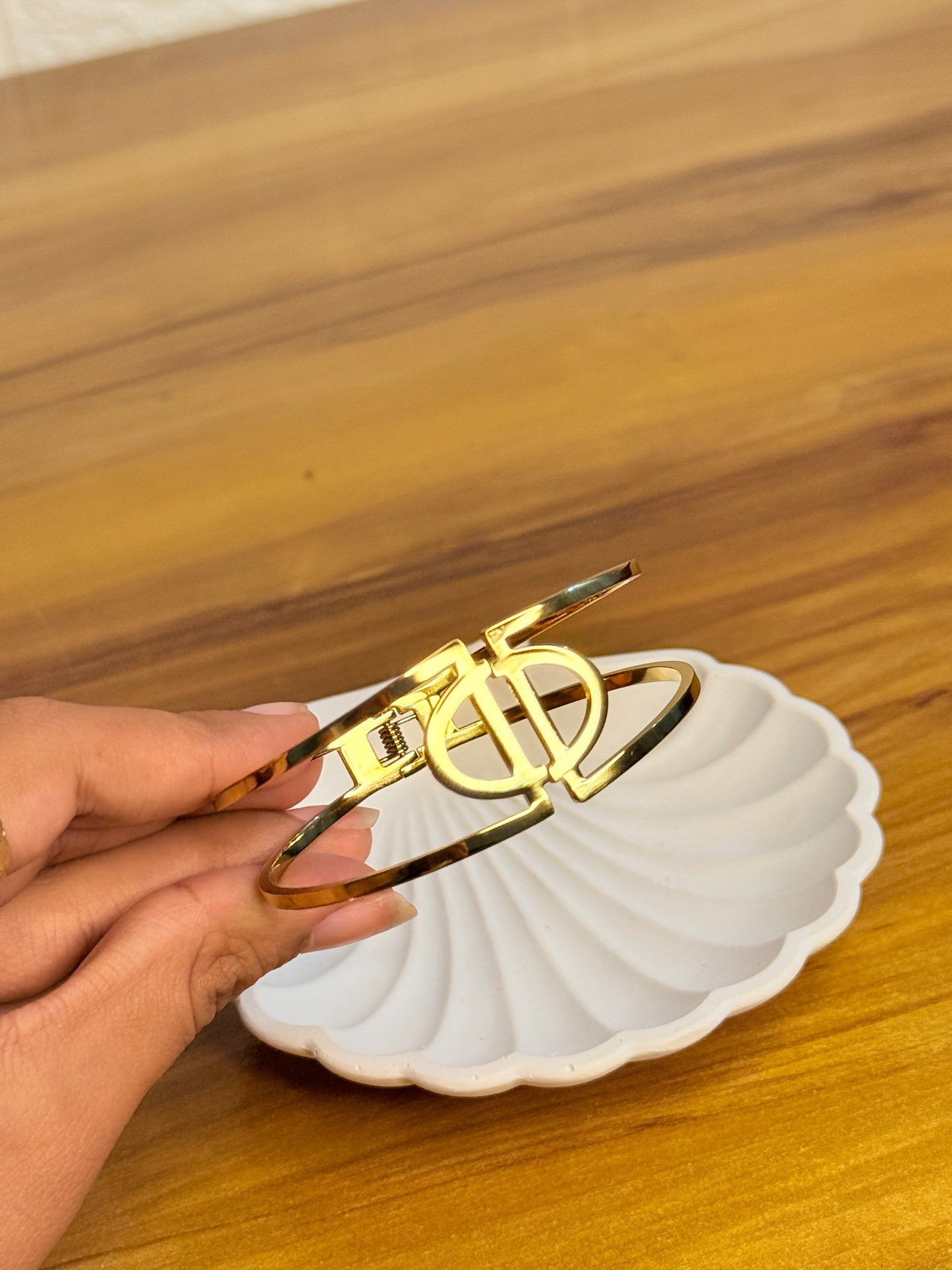 Radiant Deo Cuff