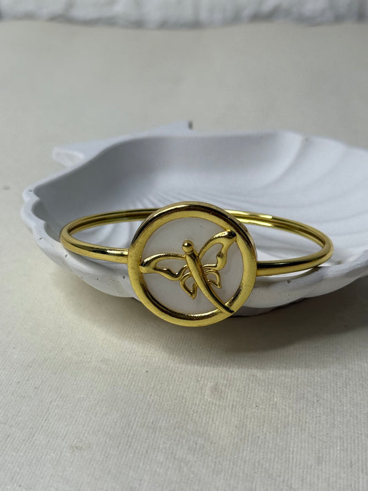 Ivory Wing Bangle