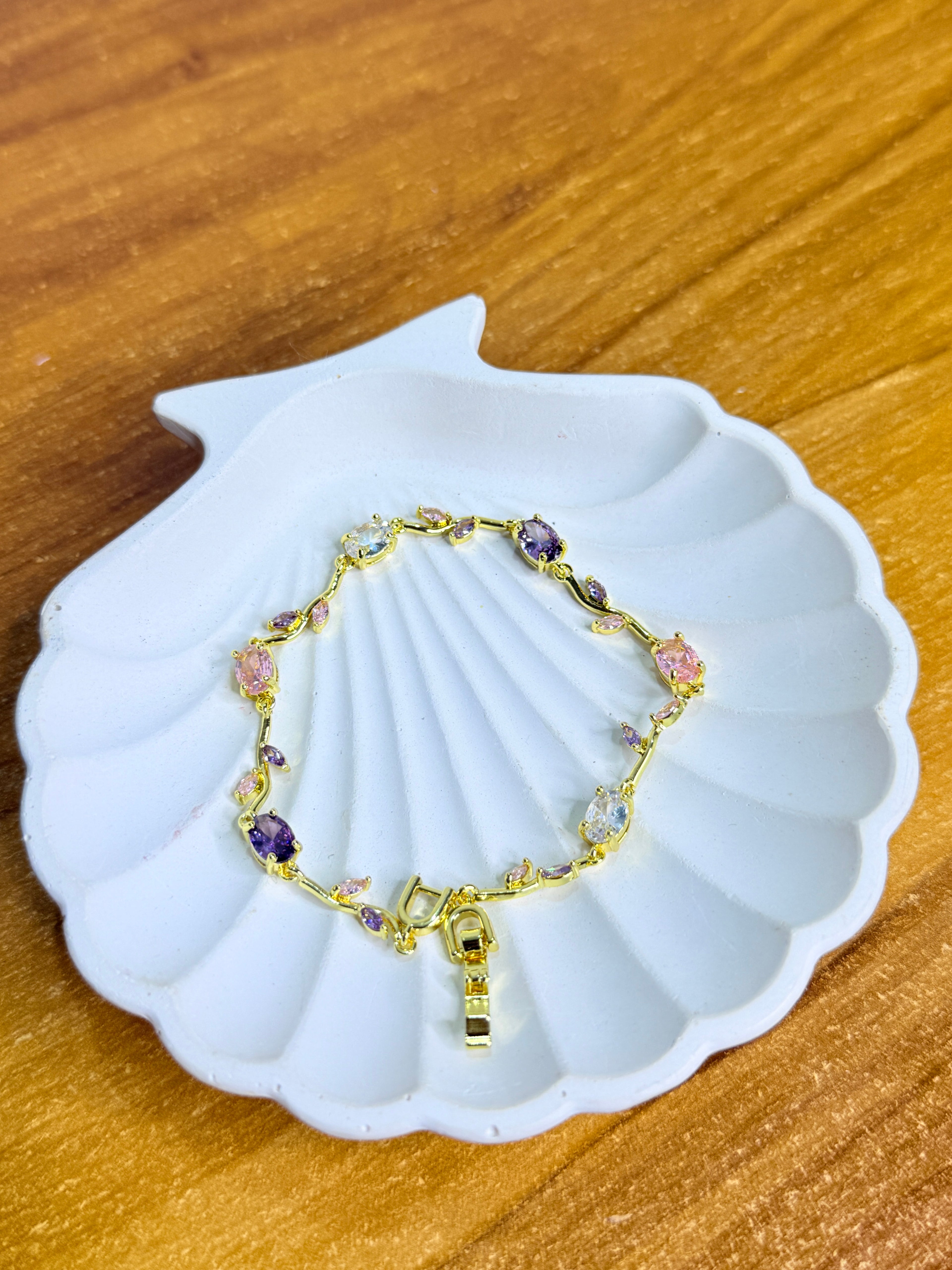 Tulip Bracelet (Pink)