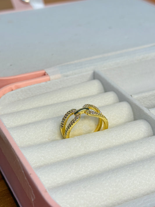 Hazel Knot Ring