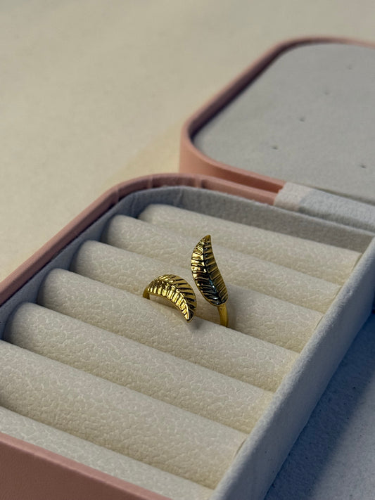 Leaf Ring