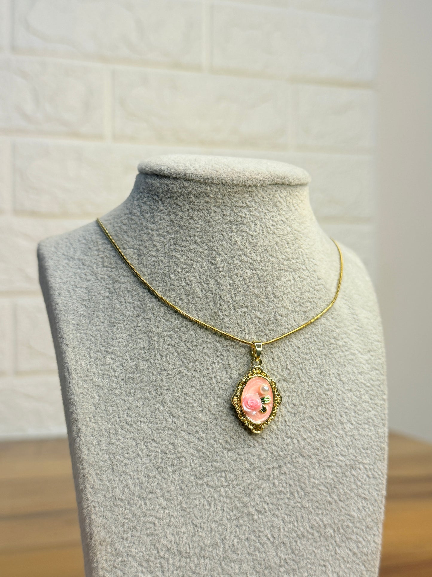 Pink Pearl Vintage