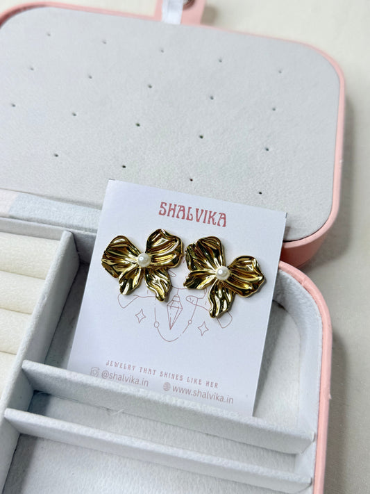 Bow Droplets Earrings