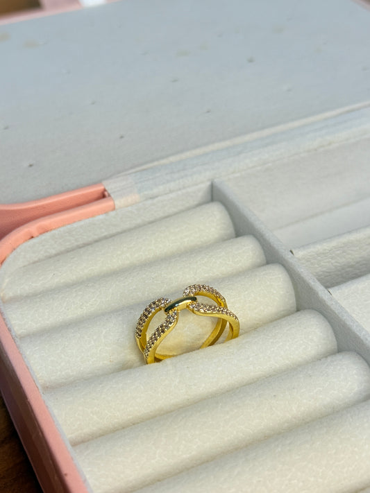 Hazel Knot Ring