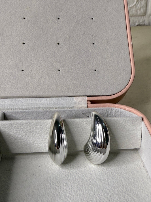 Silver Striped Drops