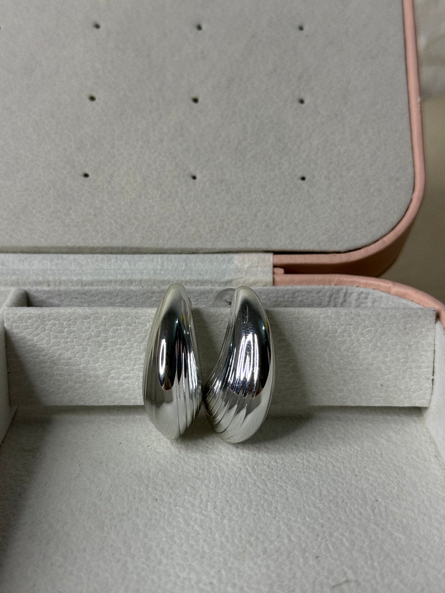 Silver Striped Drops
