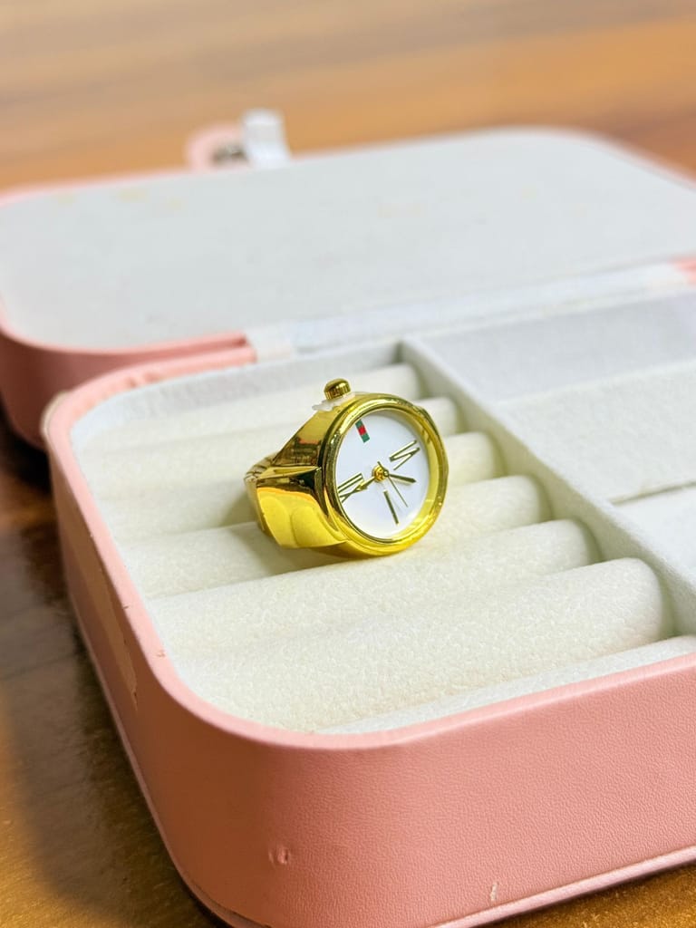 The Ace Finger Watch