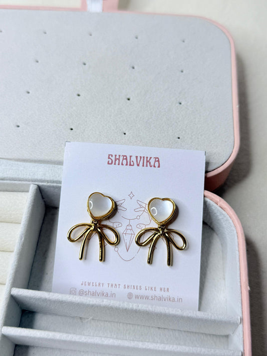 Bow & Pearl Earrings