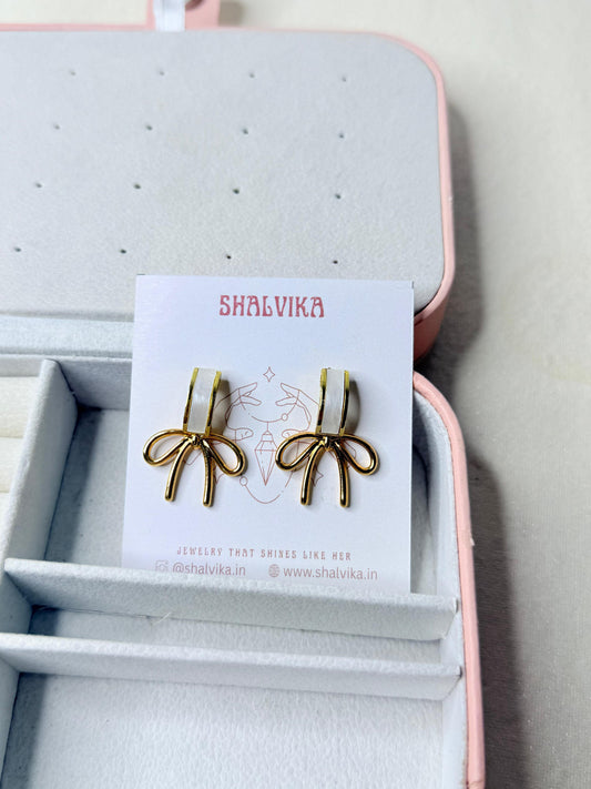Glided Bow & Pearl Earrings