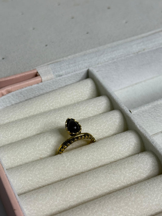 Raaz Ring