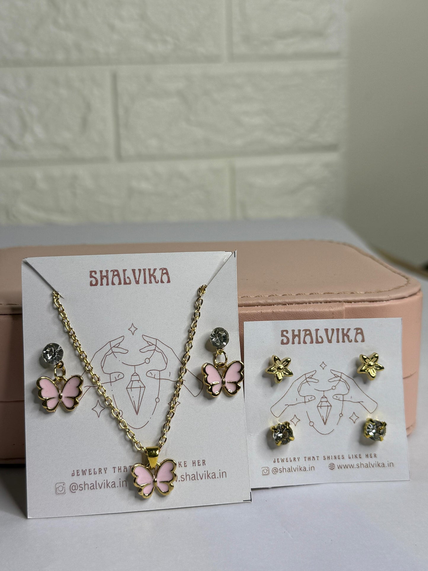 Set With Studs