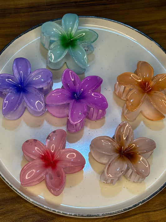 Glossy Flower Claw Clip