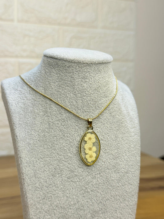 Botanical Resin Necklace