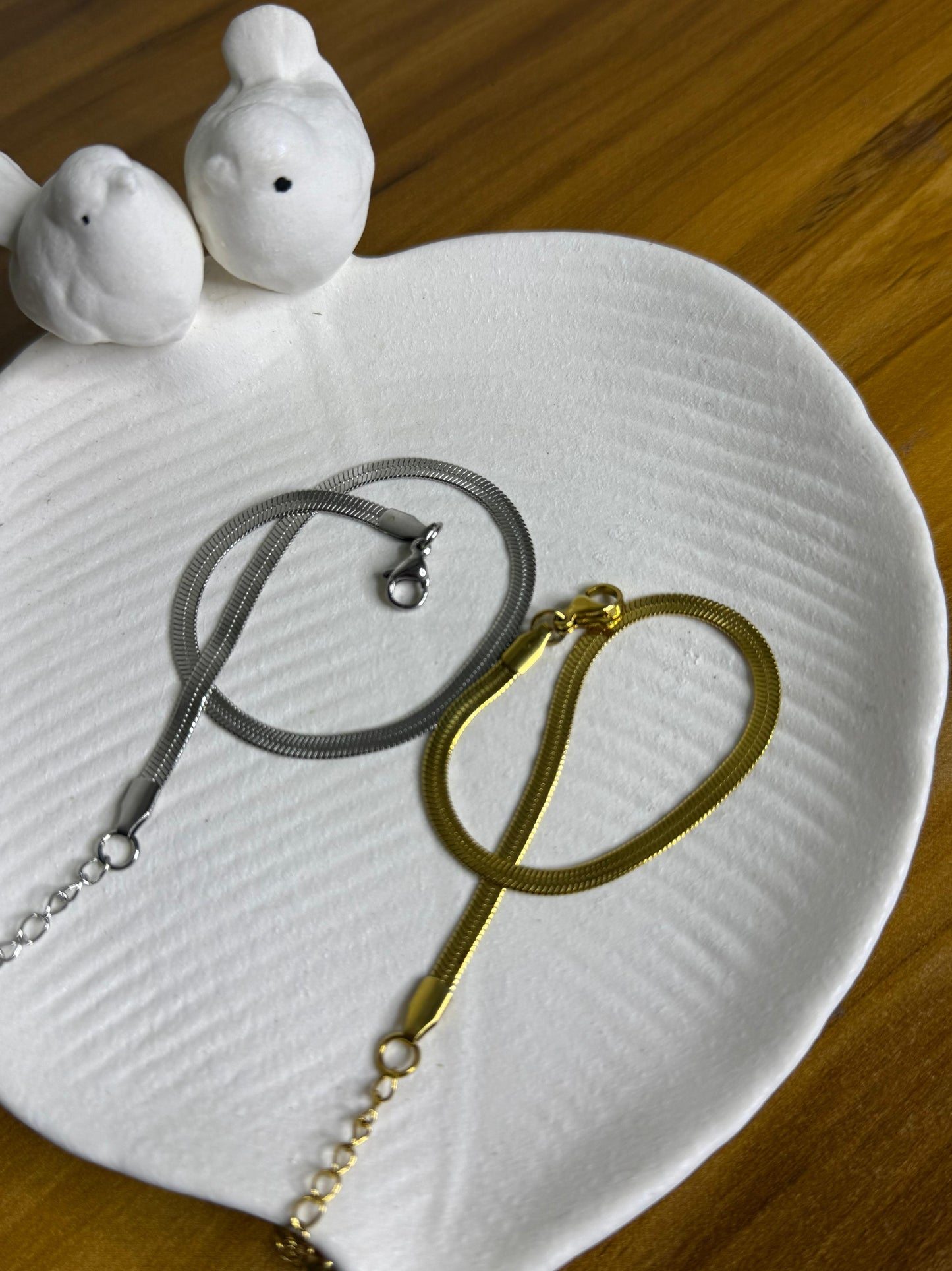 Couple Anti-tanish Bracelets(1 Pair)
