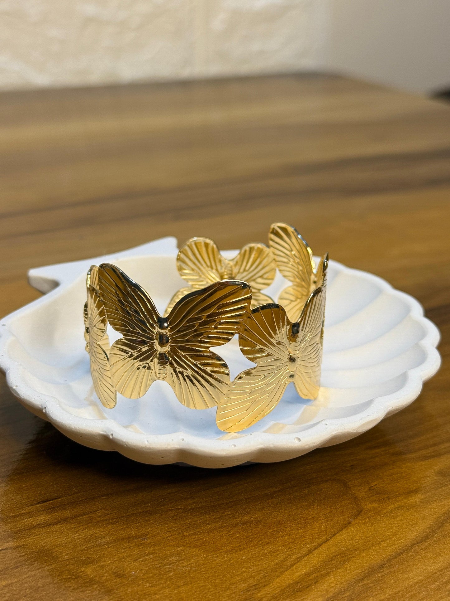 Butterfly Bangle (Gold)