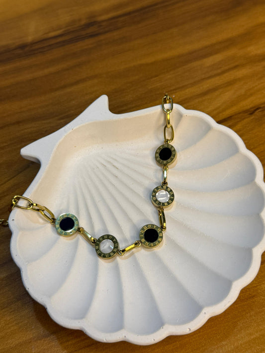 Timeless Chain Bracelet