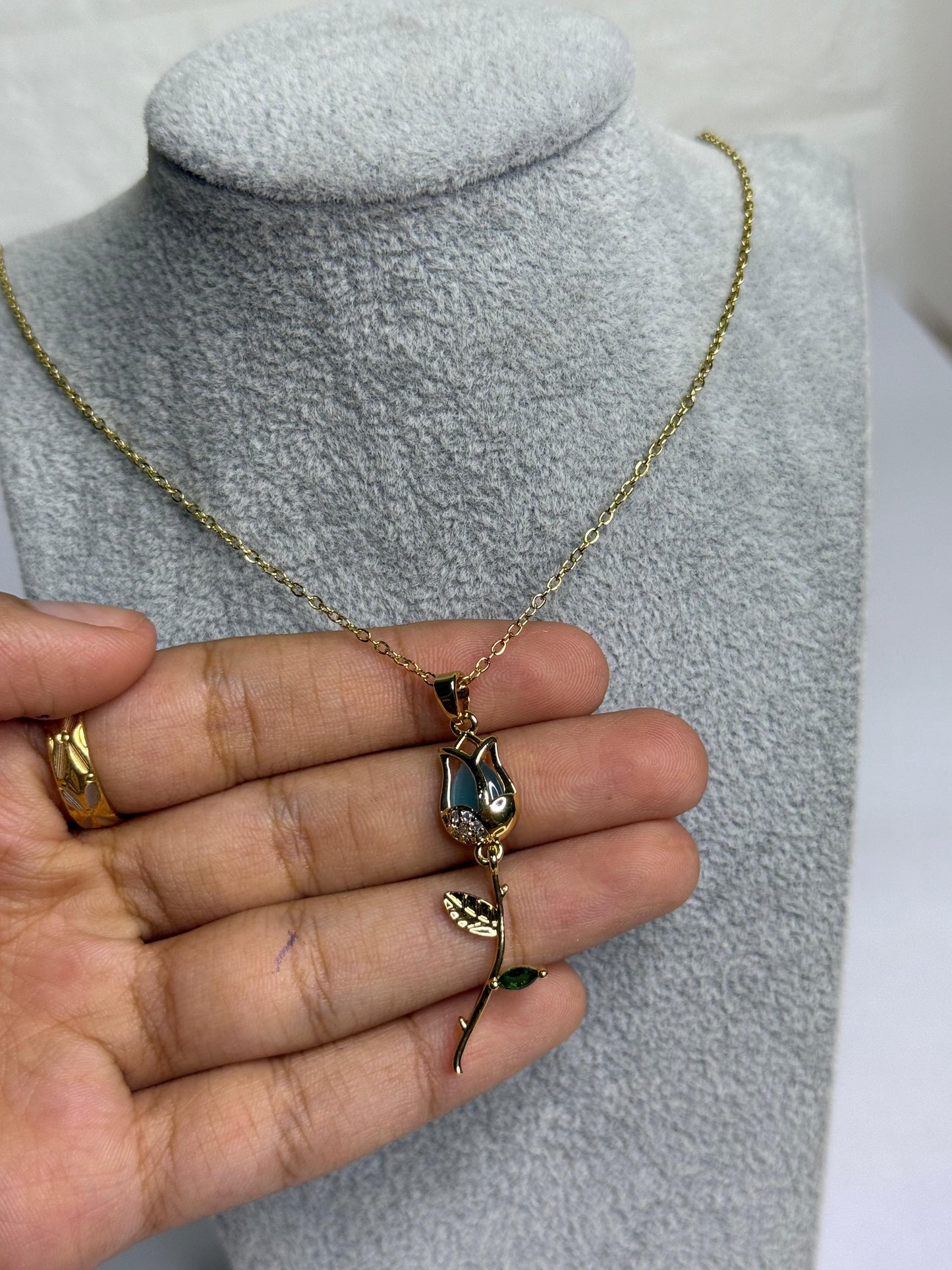 Tulip Pendant