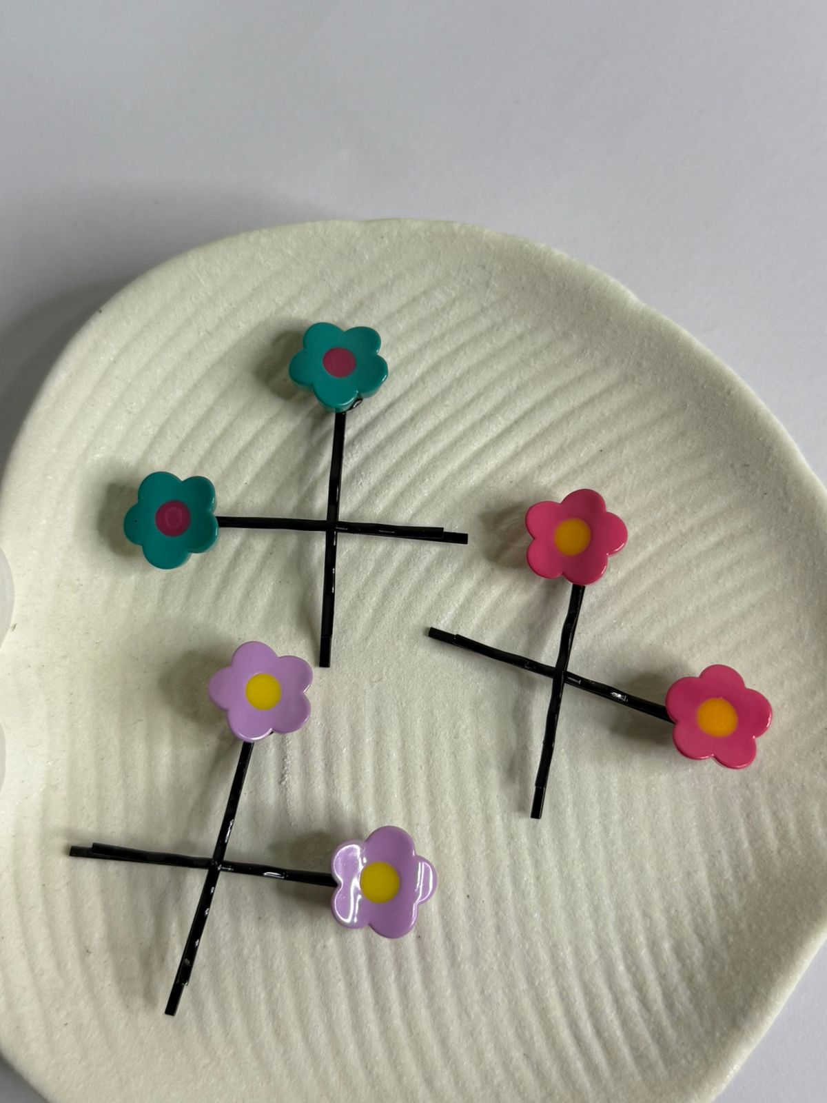 Flower Bobby Pins